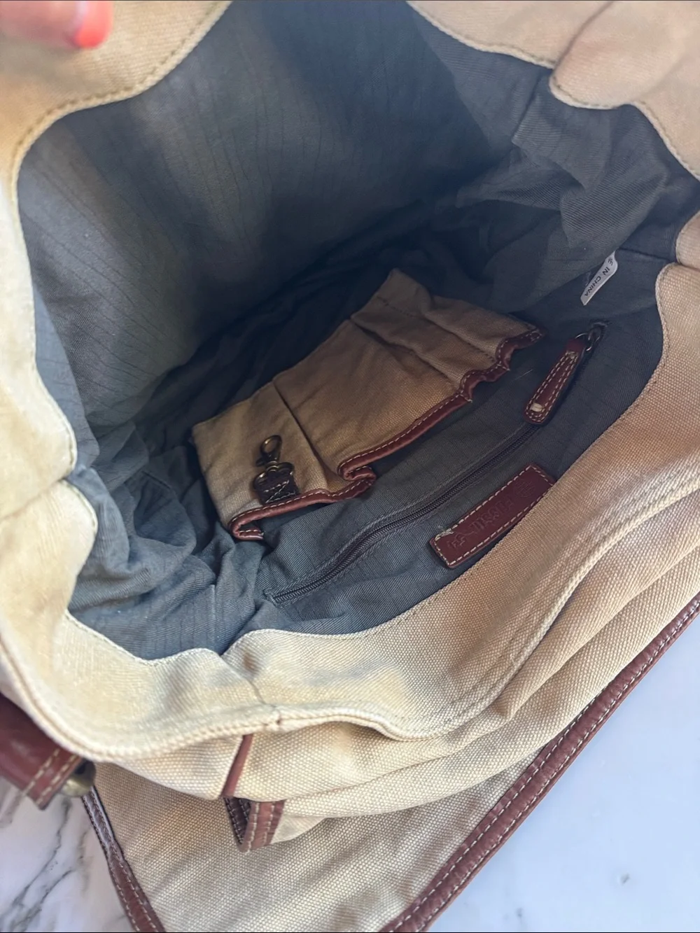 FOSSIL 1954 VTG Canvas Messenger Bag with Brown Leather Trim - Men's Crossbody